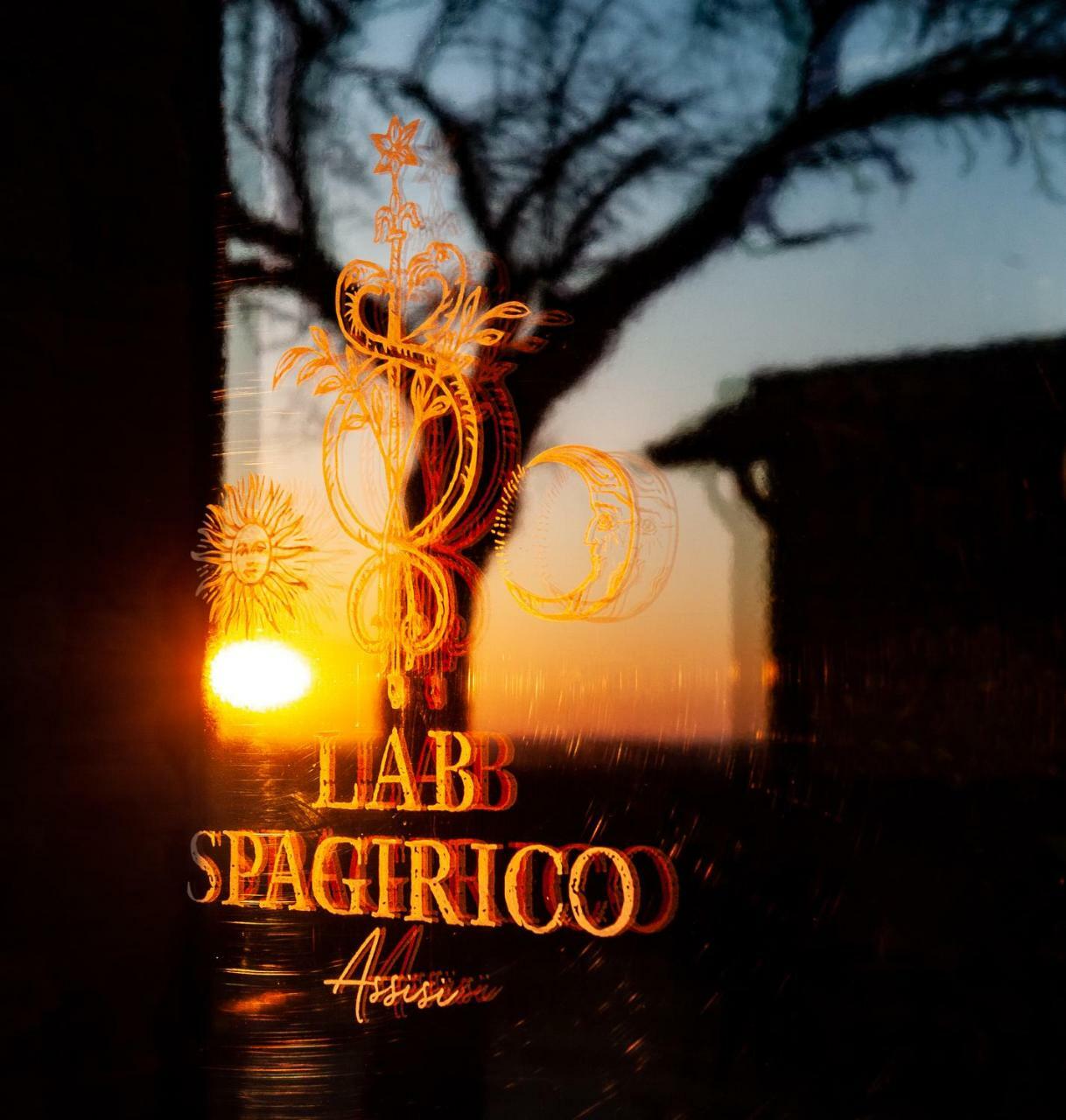 Hotel Borgo Antichi Orti Assisi Esterno foto