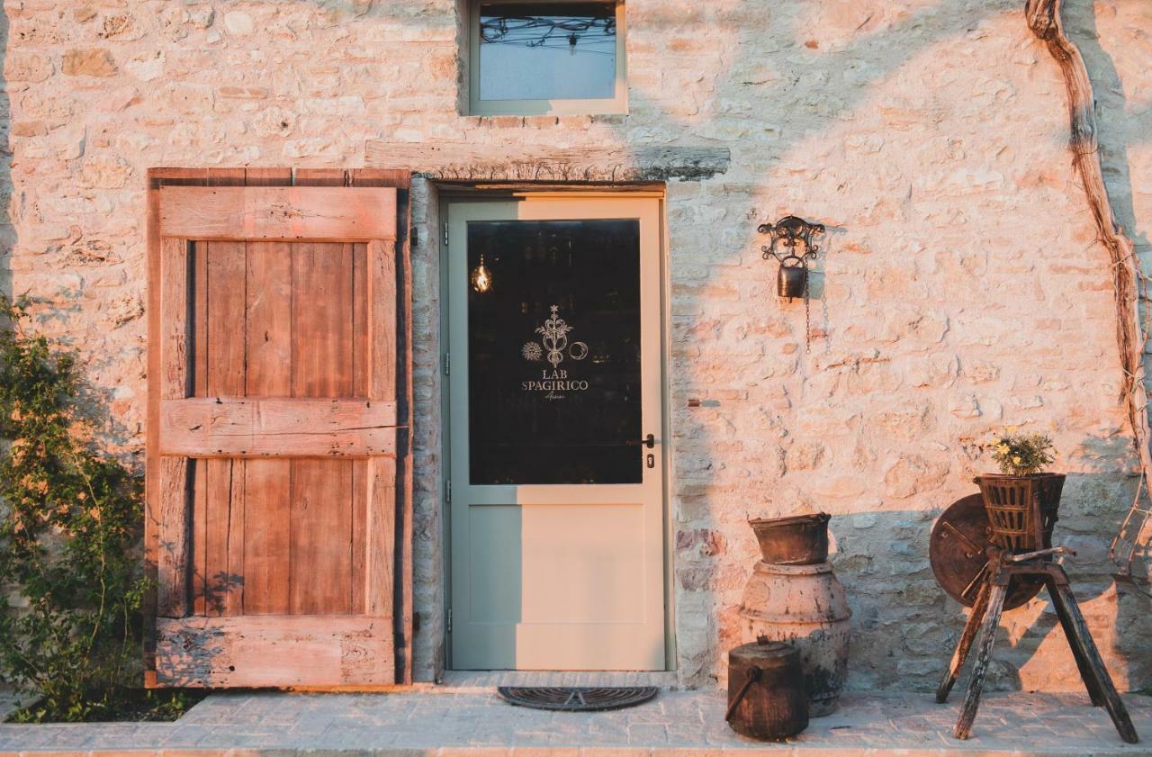 Hotel Borgo Antichi Orti Assisi Esterno foto